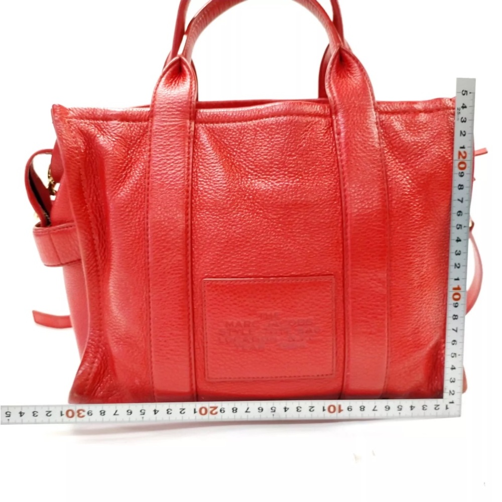Marc Jacobs Red Tote with Dual Handles and Crossbody Strap - Picture 2 of 8